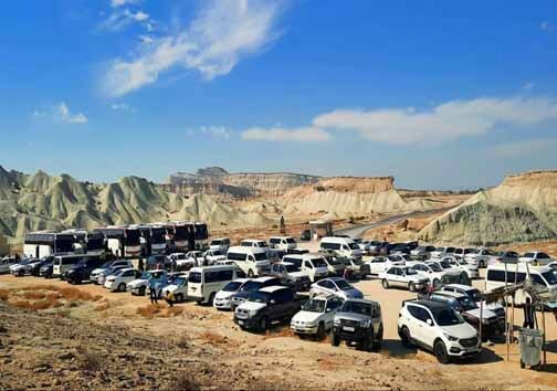 ورود بیش از ۳۰ هزار مسافر به قشم/ مسئولان در خواب زمستانی هستند؟! ورود بیش از ۳۰ هزار مسافر به قشم/ مسئولان در خواب زمستانی هستند؟!