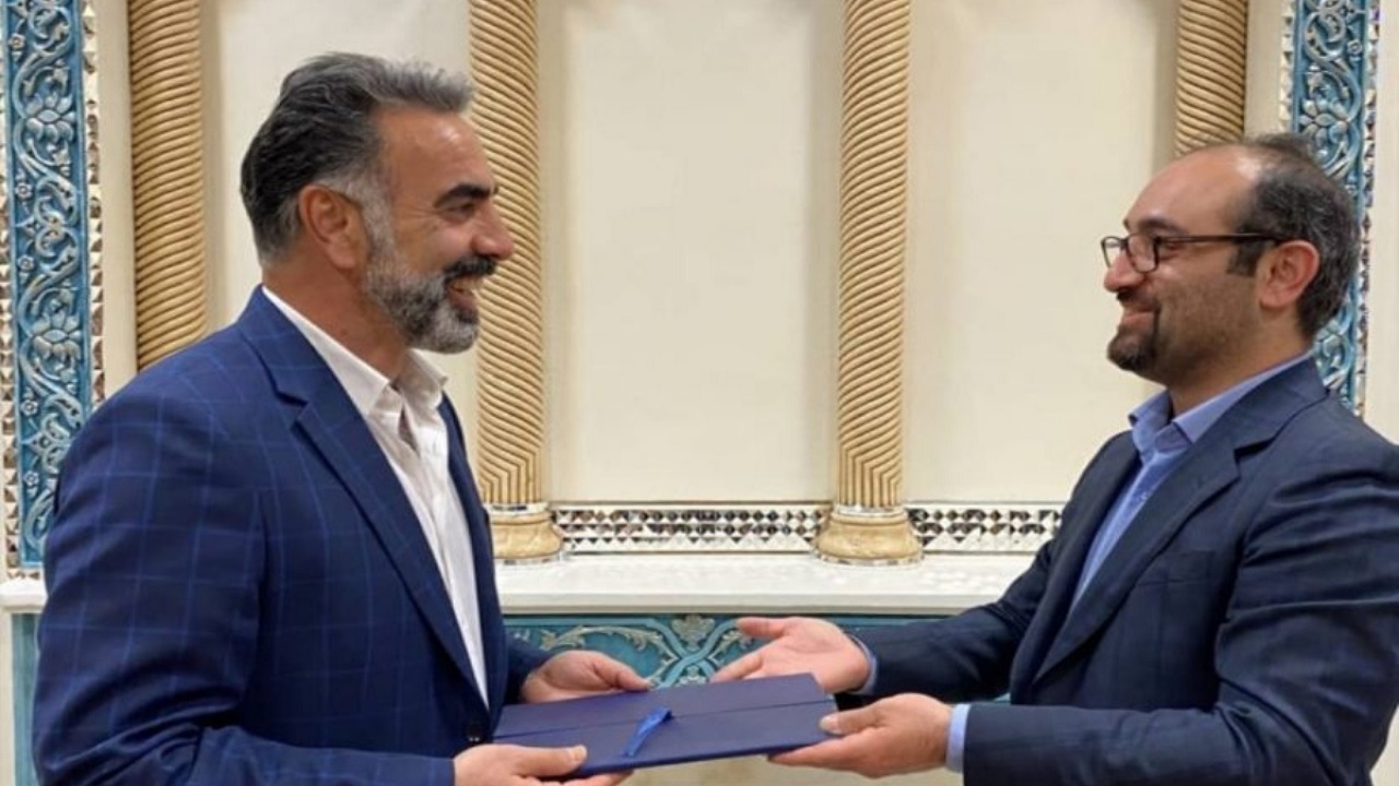 دفاع تمام قد حجت نظری از محمود فکری