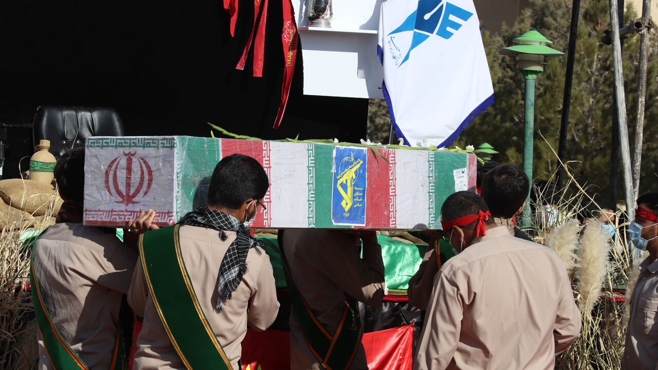 وداع و خاکسپاری پیکر مطهر شهید گمنام در آباده
