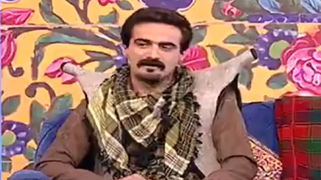 پشت پرده سوال مجری شبکه دو و اهانت به لباس چوپانی