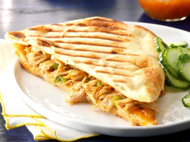 ۴ طرز تهیه مرغ تندوری یا مرغ تنوری هندی در تابه، فر، کبابی و ساندویچی