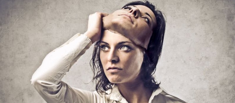 چگونه می&zwnj;توان قسمت&zwnj;های پنهان شخصیت خود را کشف کرد؟