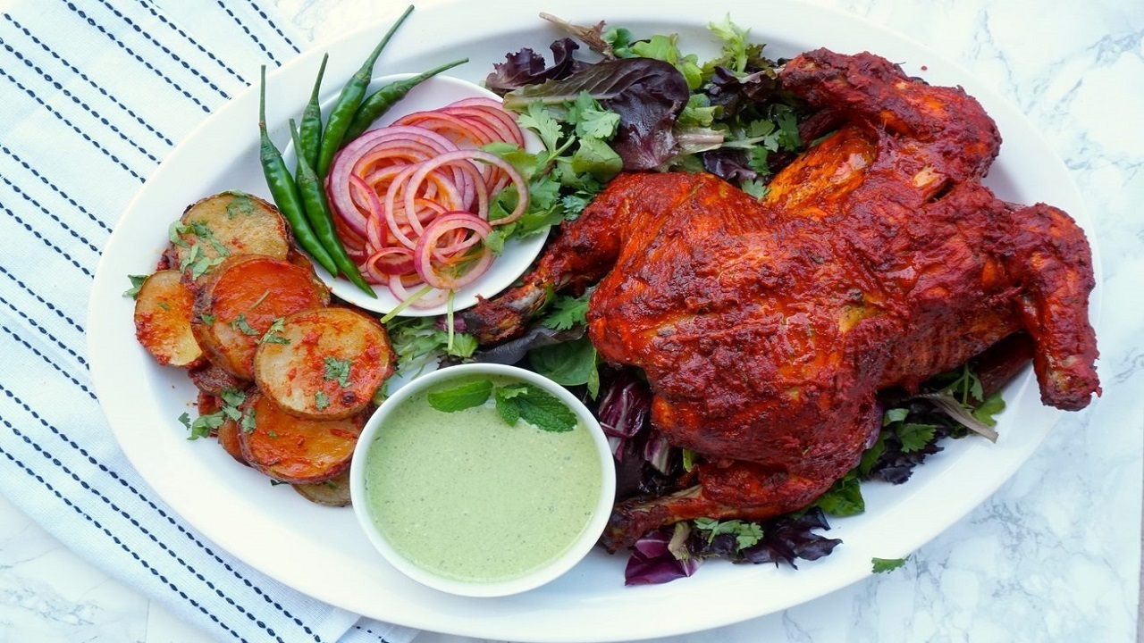 آموزش آشپزی؛ از مرغ تنوری هندی و دلمه مرغ با پنیر تا چیز کیک پرتقال با پایه بیسکویت و کیک اسفنجی + تصاویر