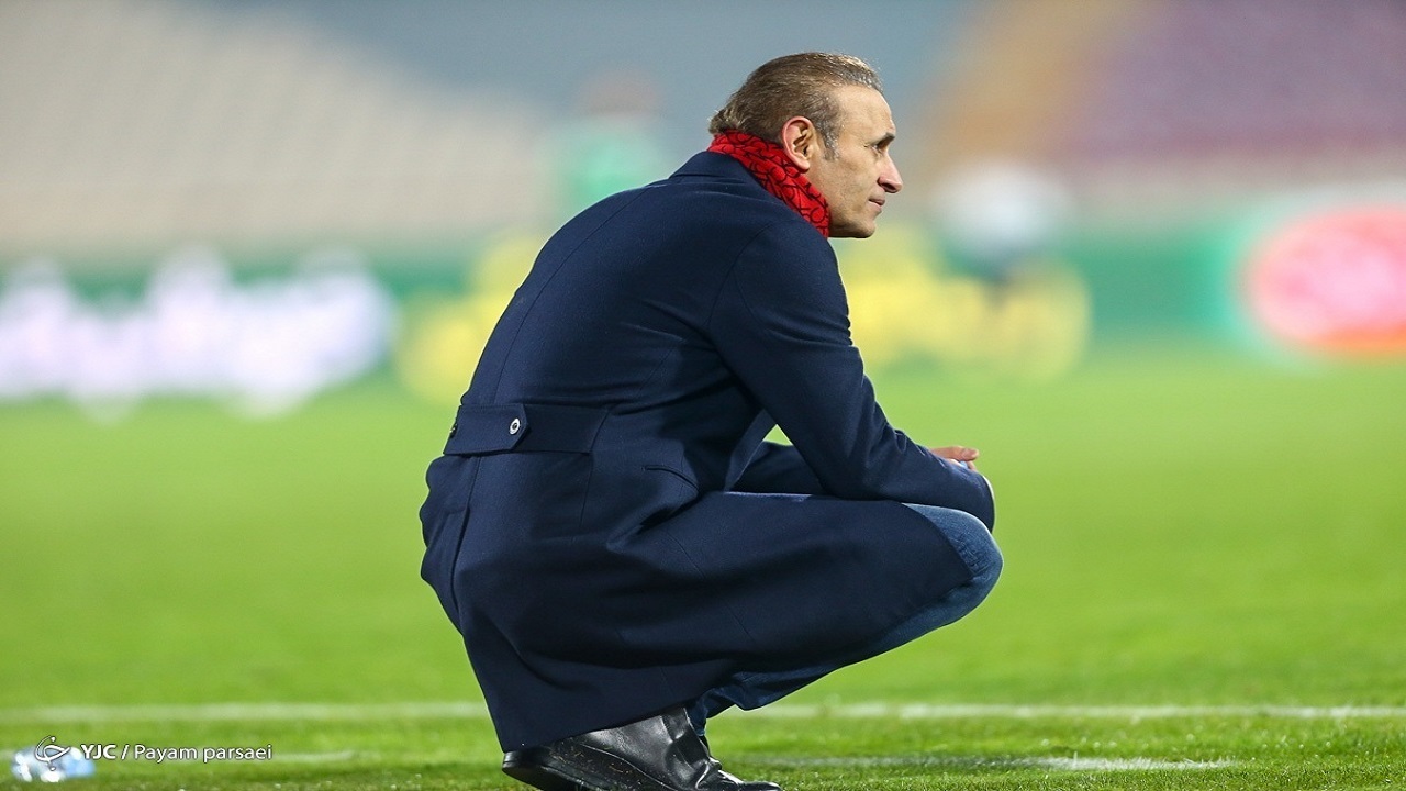 گل‌محمدی: پنالتی فولاد اشتباه بود/ داور بازی را از تب و تاب انداخت