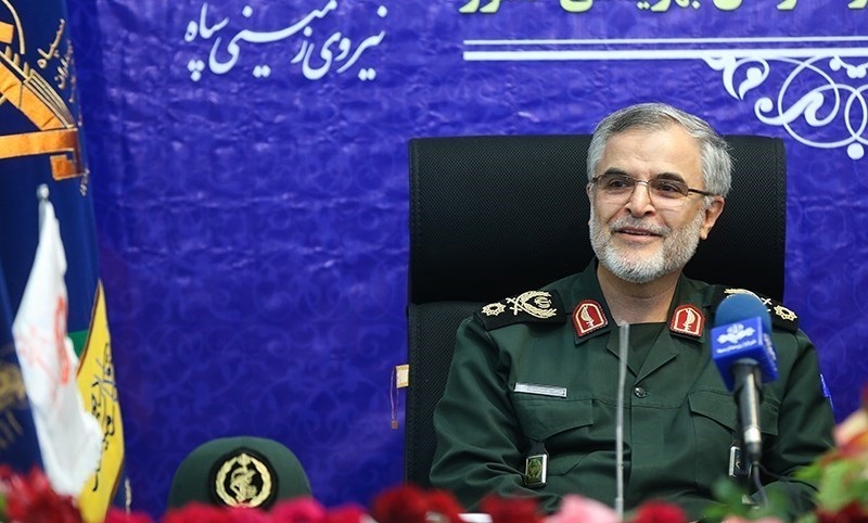 حل مشکل محرومان؛ وظیفه نیروی زمینی سپاه