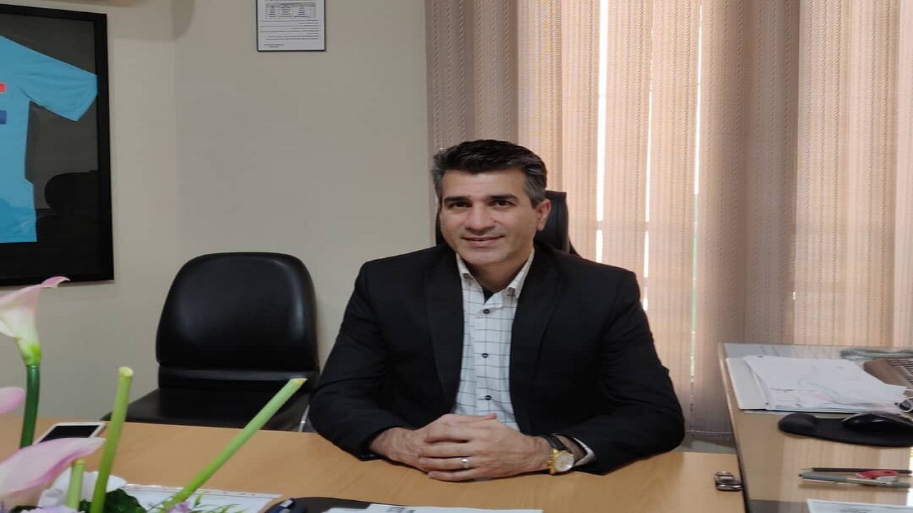 سهرابی: در ایران فکر می‌کنند به داور فشار بیاورند، امتیاز می‌گیرند/ در بازی مس - سپاهان VAR نبود