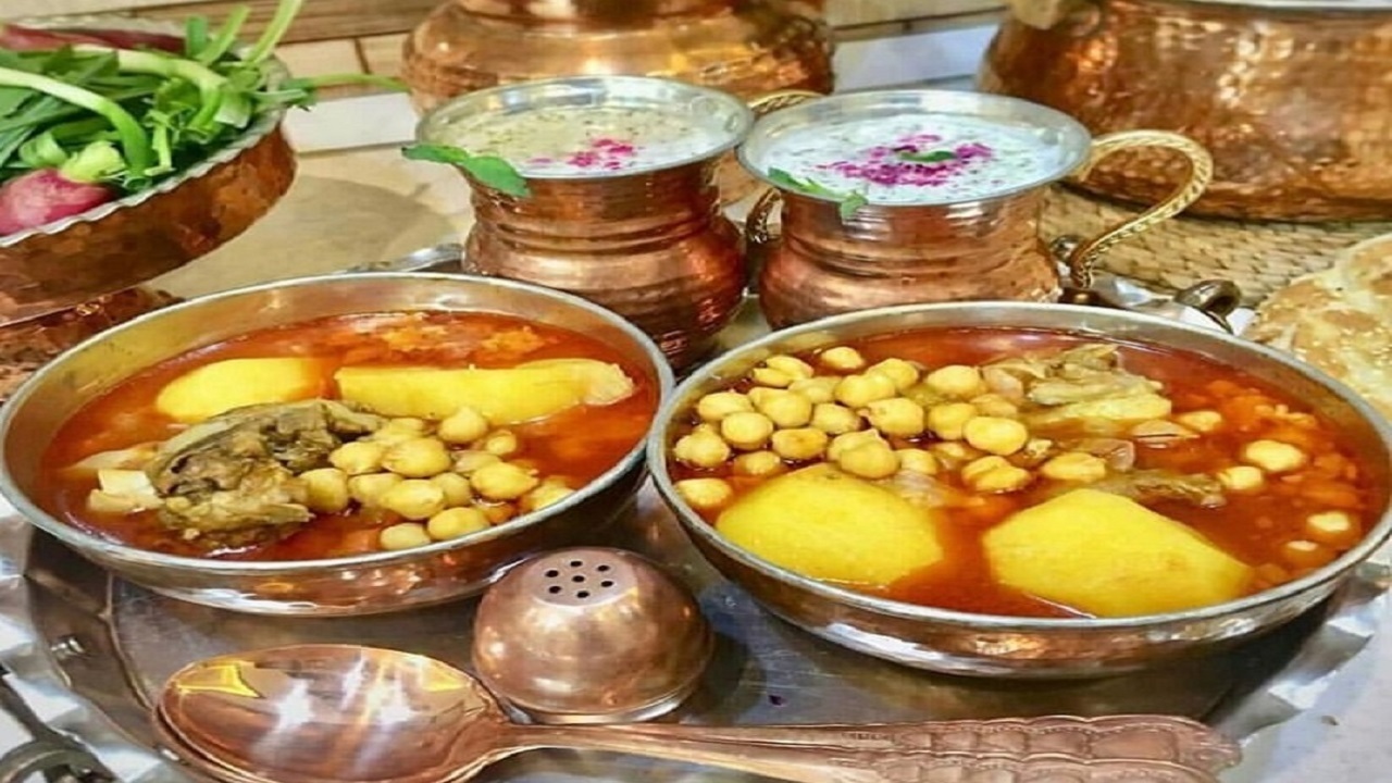 آموزش آشپزی؛ از کله پاچه پلو شیرازی و پرده پلو خوشمزه ترکیه&zwnj;ای تا ساندویچ میت بال و کمپوت خرمالو خانگی + تصاویر
