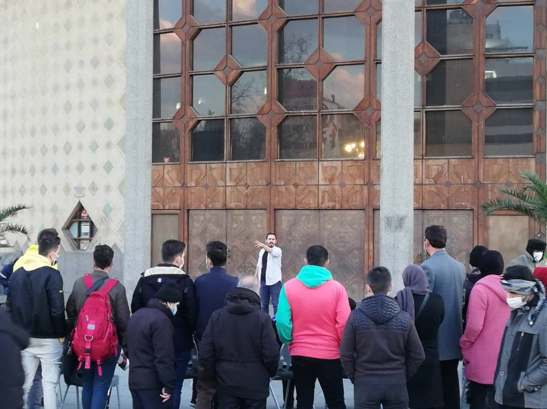 روایت تغییر ارزش&zwnj;های مردم نسبت به زمان جنگ در نمایش &laquo;آسمانی دیگر&raquo;