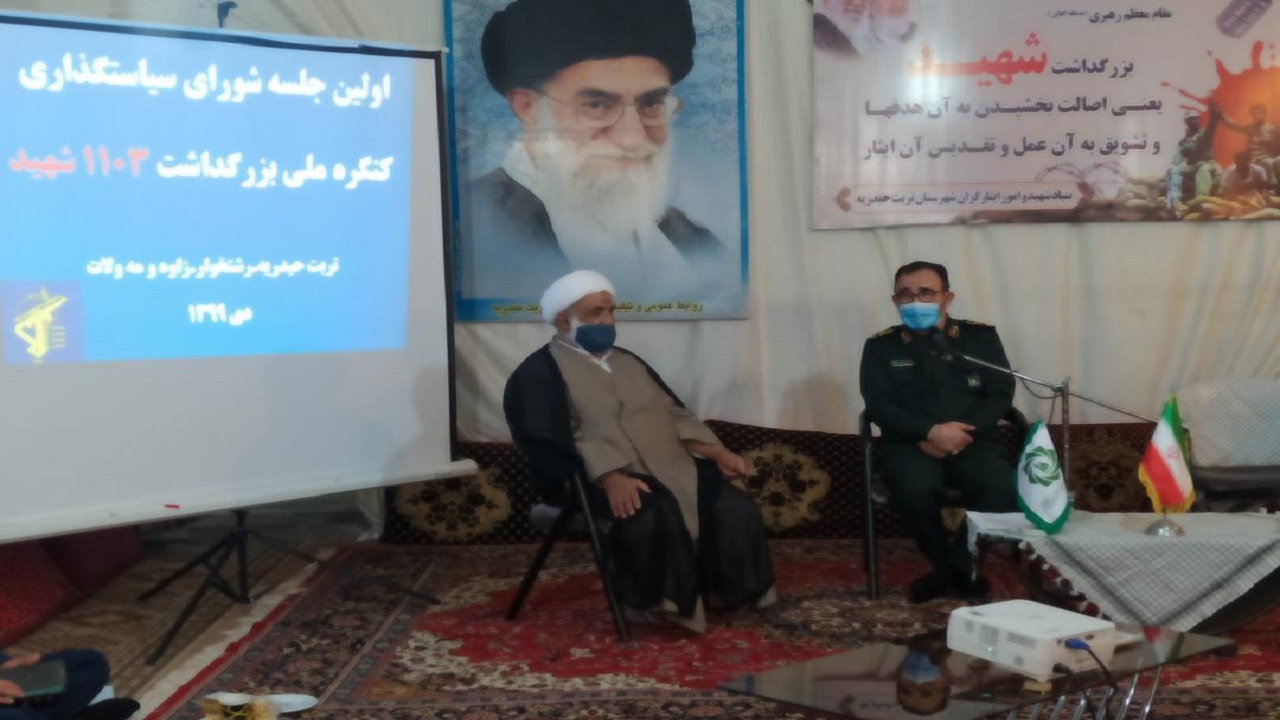 فرهنگ شهادت به عنوان دستاورد معنوی برجسته شود