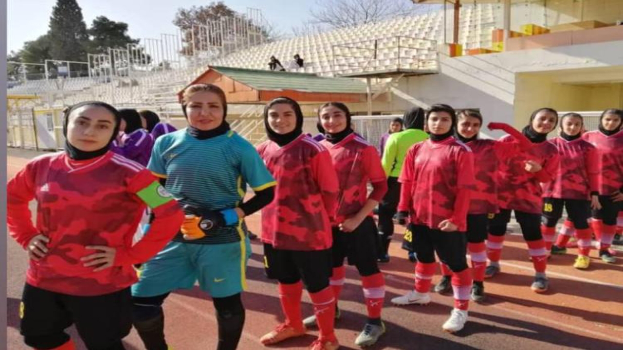 قشقایی شیراز بدنبال کسب امتیاز از آخرین بازی نیم فصل