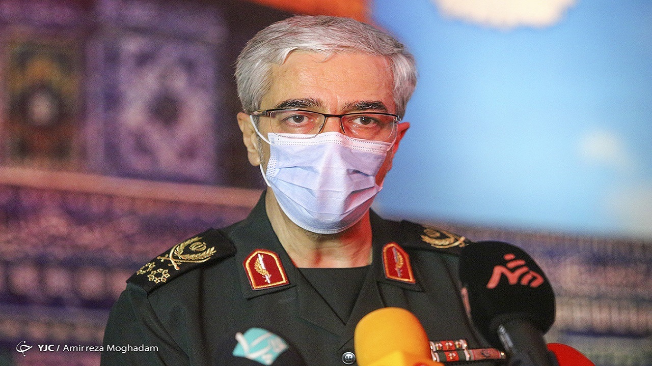 پیام تبریک سرلشکر باقری به فرماندهان نظامی کشورهای مسیحی جهان
