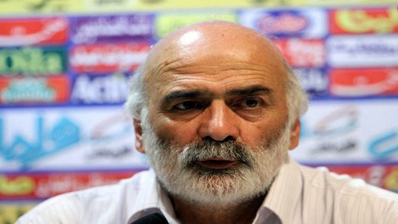 کربکندی: جواب همه تست‌های کرونا را برای ایفمارک ارسال می‌کردیم/ در بازی مقابل استقلال یک پنالتی برای ما گرفته نشد