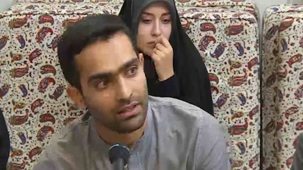 انتقاد یک جوان 