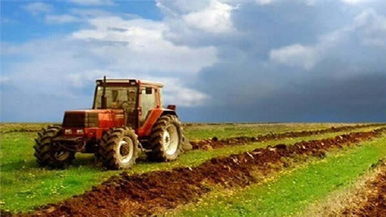 بیش از ۲ هزار دستگاه ماشین آلات کشاورزی در مشهد پلاک گذاری شده اند