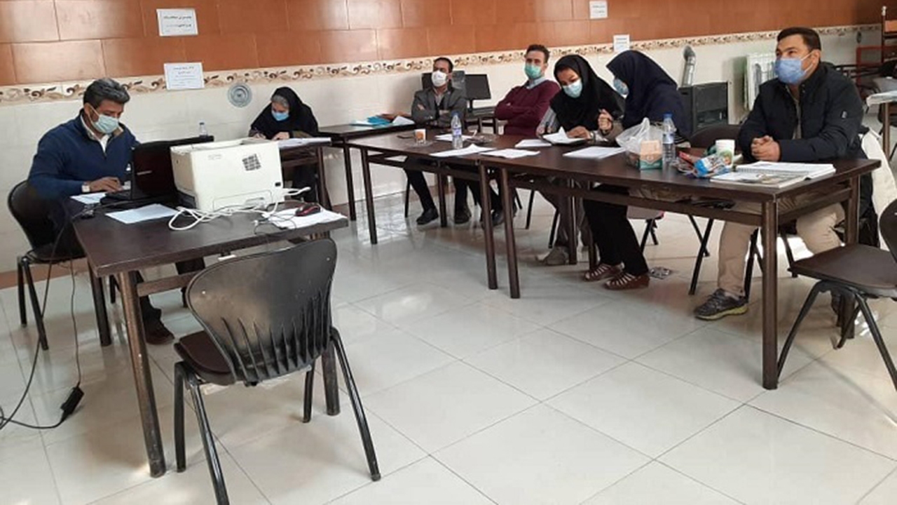 برگزاری مسابقات ورزشی مجازی طناب زنی و فوتسال دانش آموزان فارس