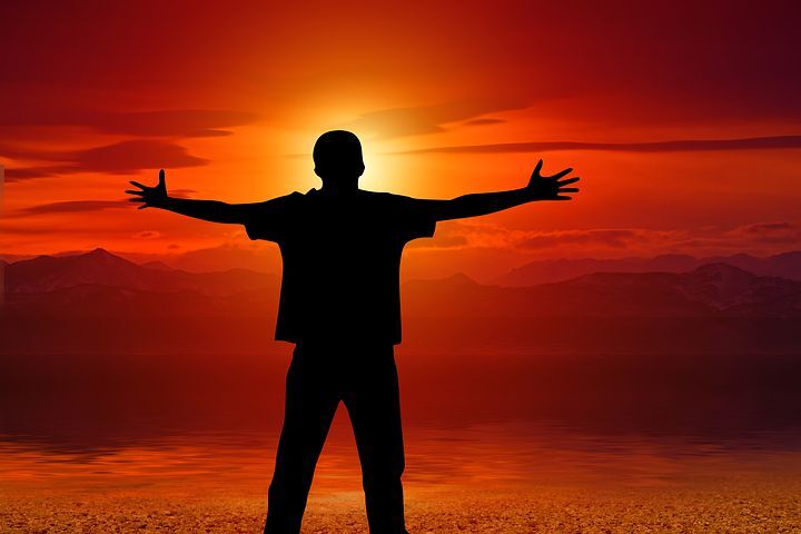 چگونه با وجود چالش&zwnj;ها در زندگی خوش&zwnj;بین باشیم؟
