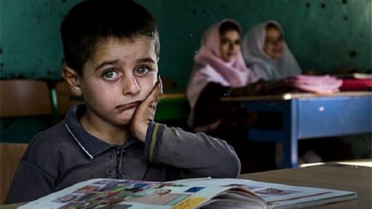 «آبا» طرحی برای آشتی با آموزش/ تارکان تحصیل به مدرسه برمی‌گردند