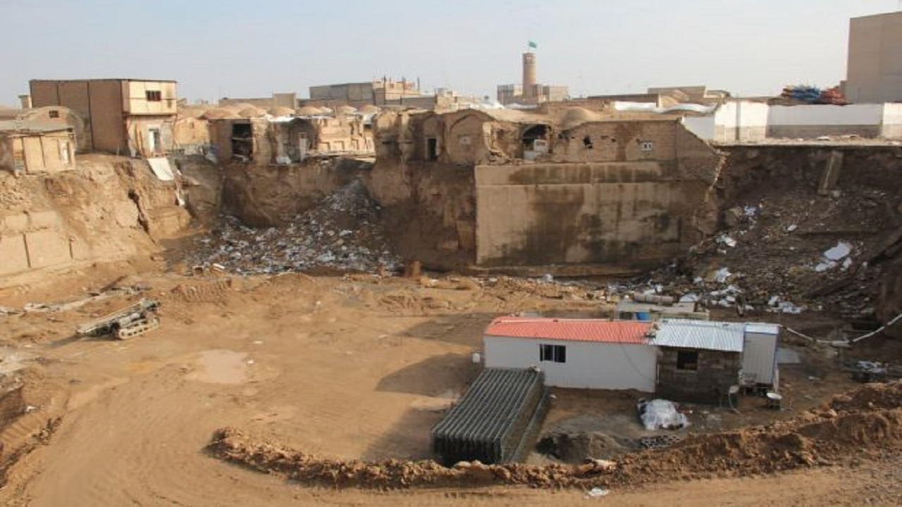 خطر از بیخ گوش بازار کهنه قم گذشت