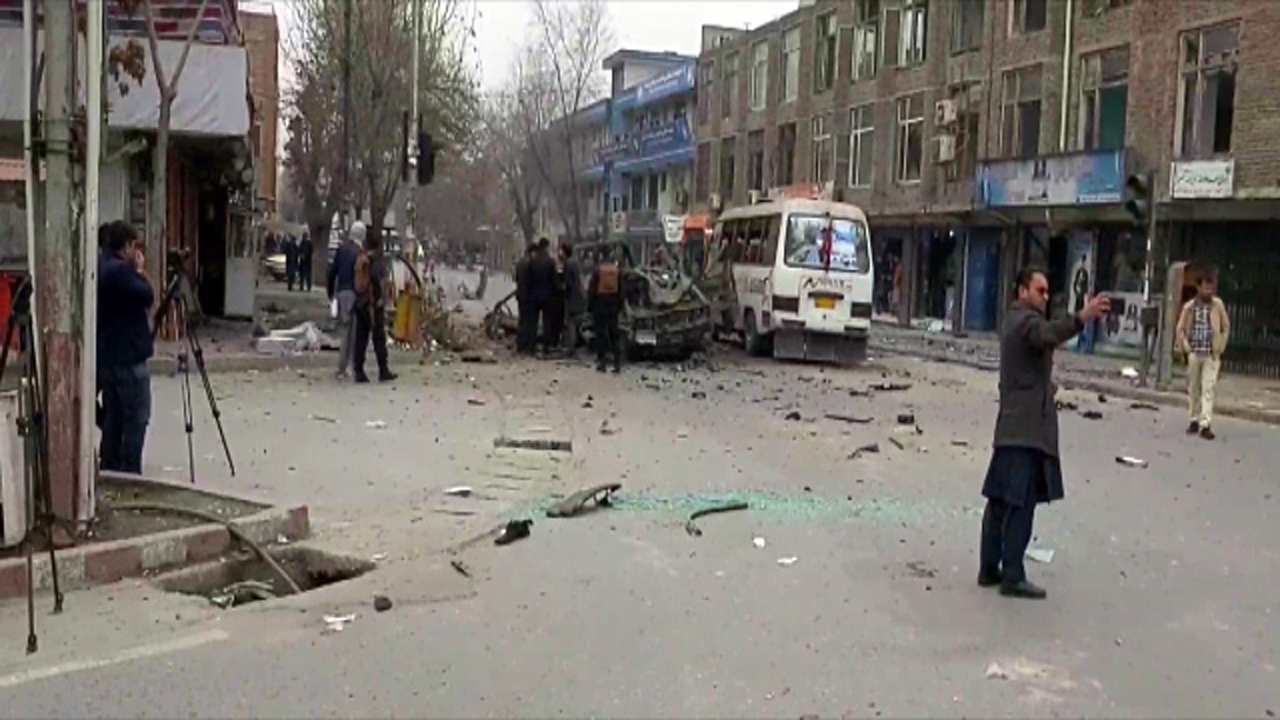 فیلمی از محل حادثه انفجار مین در پایتخت افغانستان
