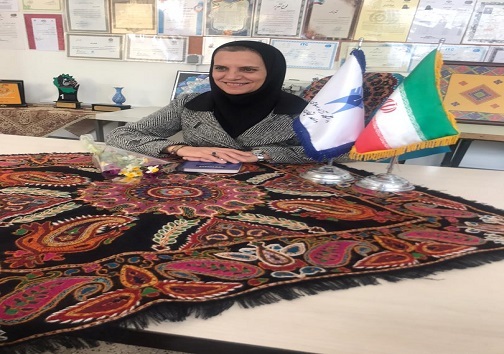 غلبه بر مشکلات با عزم و اراده&zwnj;ای زنانه/ بانویی که با ۱۵ میلیون تومان کارآفرین شد