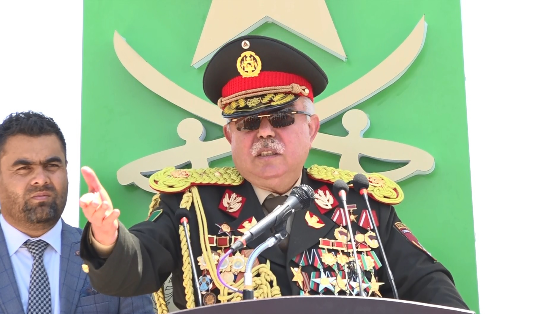 مارشال دوستم: روند صلح نباید به جنگ داخلی دیگری در افغانستان منجر شود
