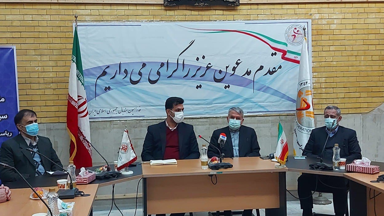 صالحی امیری از فدراسیون هندبال بازدید کرد