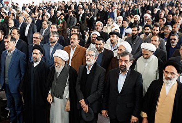 چرا اصولگرایان سخت&zwnj;تر از اصلاح&zwnj;طلبان تن به وحدت می&zwnj;دهند؟
