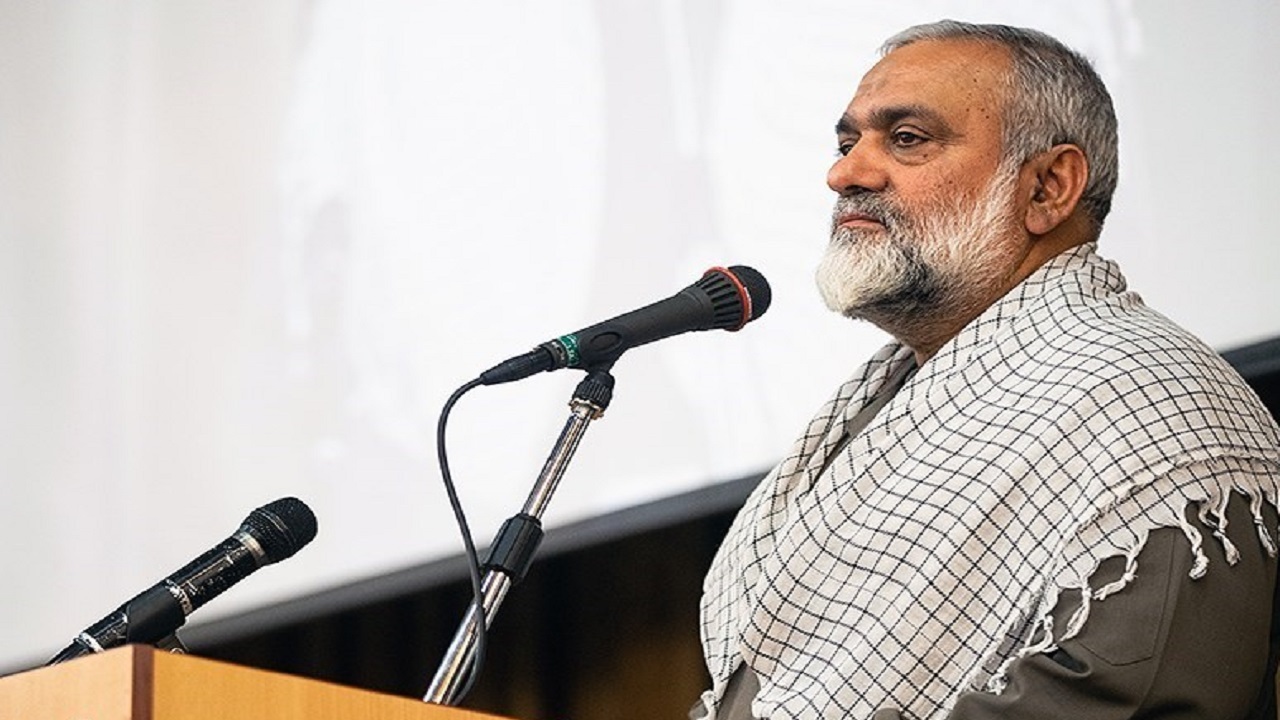 مکتب شهید سلیمانی مکتب ملت ایران است
