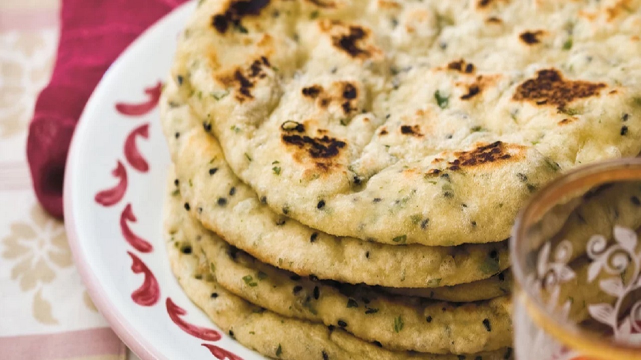طرز تهیه نان مخصوص هندی خوشمزه در خانه