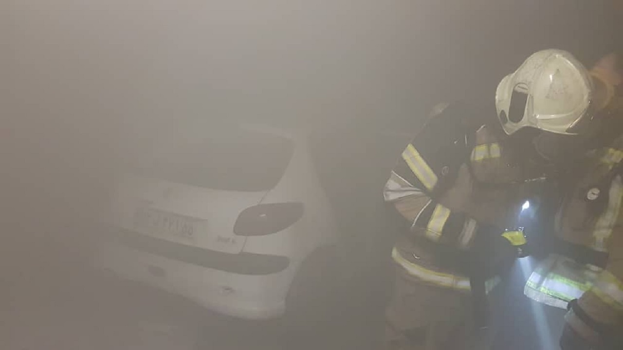 جزئیات حادثه آتش سوزی در خیابان گاندی