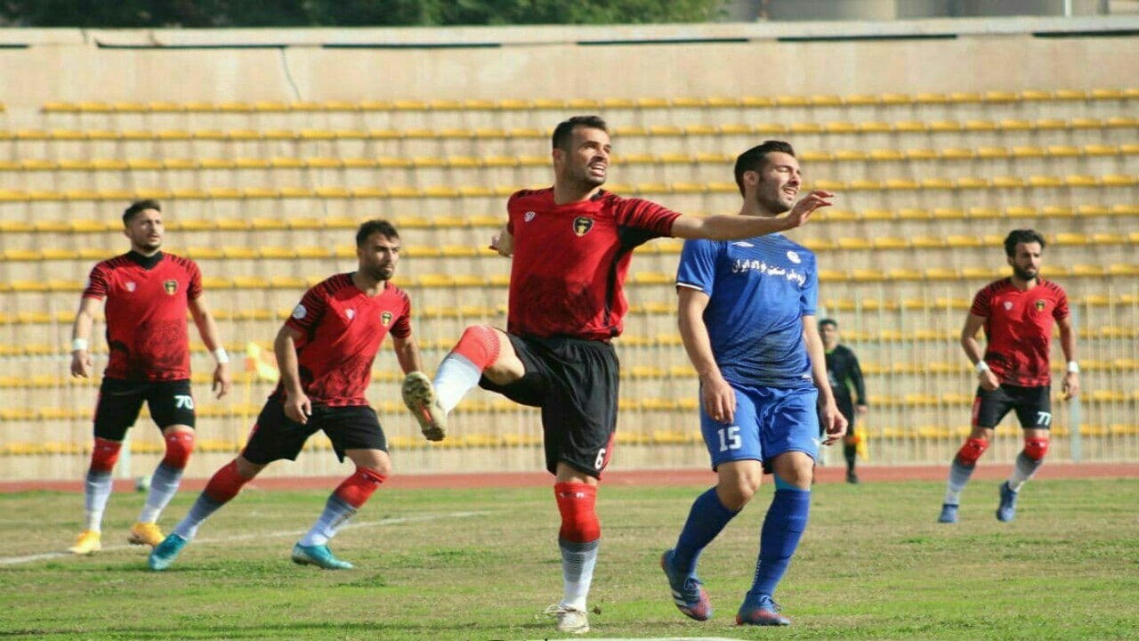 رایکا با شکست استقلال مدعی شد