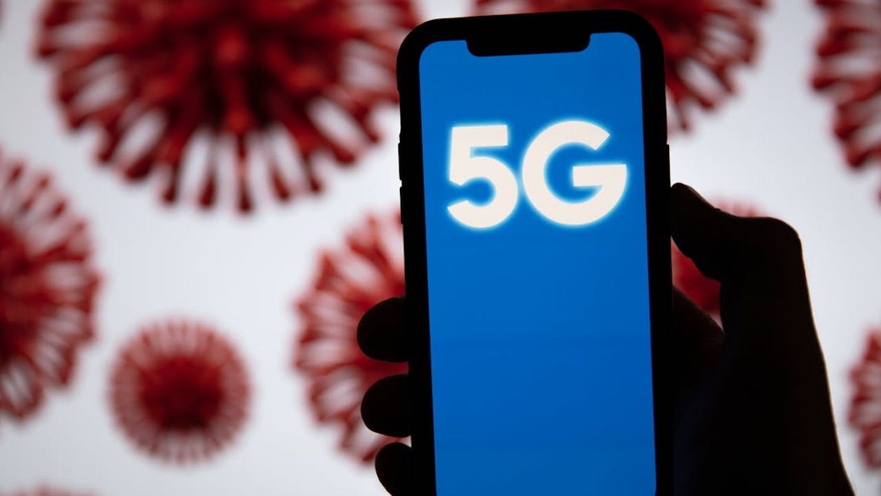 تئوری های توطئه مربوط به 5G ایستگاه های اینترنتی را نابود کرد