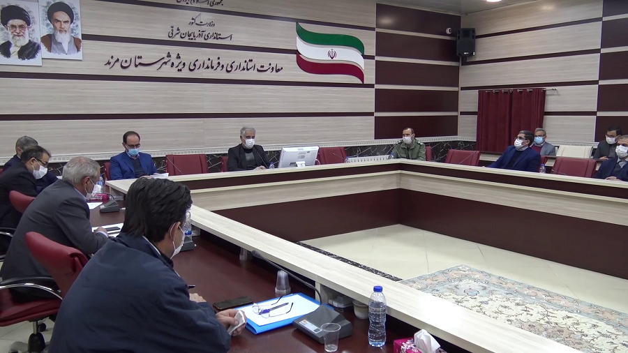 انتقاد فرماندار مرند از عملکرد بانک‌های شهرستان