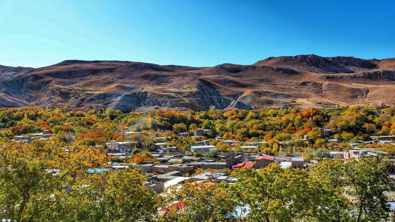 اشتغال ۲۴۰ نفر در بخش گردشگری خراسان شمالی
