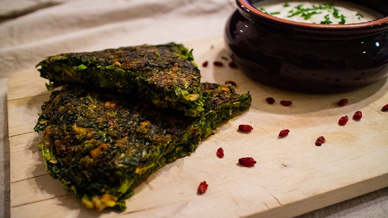 آموزش آشپزی؛ از موساخان مرغ با سماق و خورش خوشمزه آناناس تا کیک بستنی شکلاتی + تصاویر