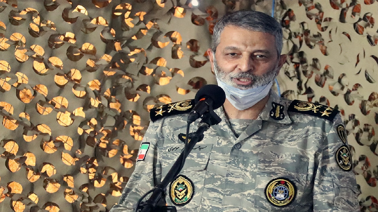 جنگ‌طلب نیستیم اما به تحرکات دشمن پاسخ می‌دهیم
