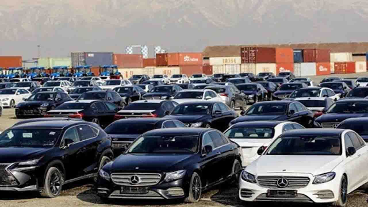 قضیه دپو شدن خودرو‌های بنز، بی ام و و پورشه در گمرک