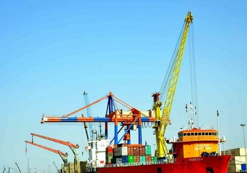 بندر خرمشهر، سومین بندر آزاد کشور در خلیج فارس / ترانزیت خودرو در بندر خرمشهر
