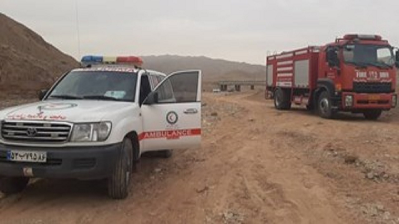 گیر افتادن ۳ نفر در ارتفاعات روستای کروک