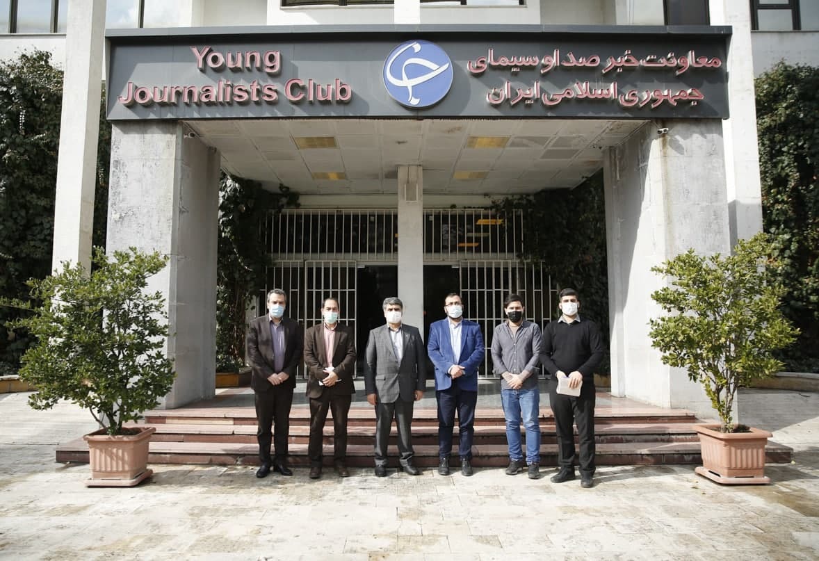 معاونت وزارت ارتباطات