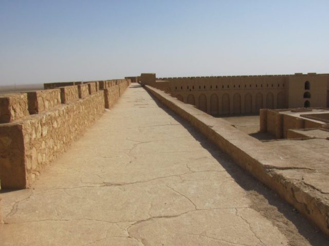 تصاویری از قلعه تاریخی &laquo;الاخیضر&raquo; در جنوب استان کربلا