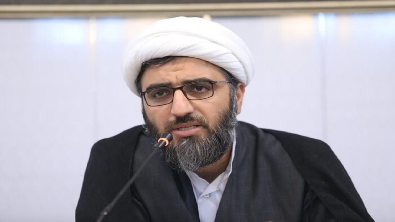 تقویت حضور روحانیان در جامعه با طرح امام