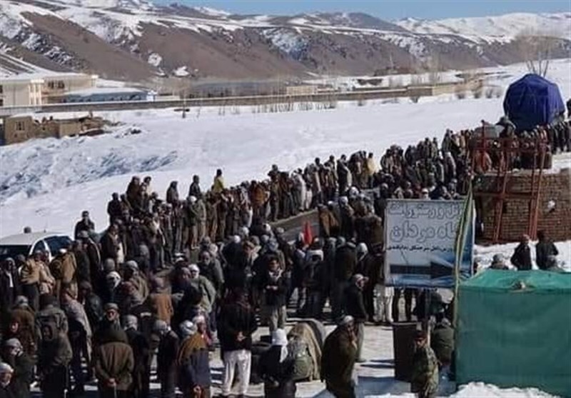 ۹ کشته در حمله پلیس به تظاهرات مردمی در «وردک»/ دولت مانع انتقال زخمی‌ها است