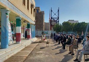 استقبال نمادین از امام خمینی (ره) در فرودگاه آیت الله جمی آبادان / طنین انداز شدن زنگ انقلاب در خرمشهر