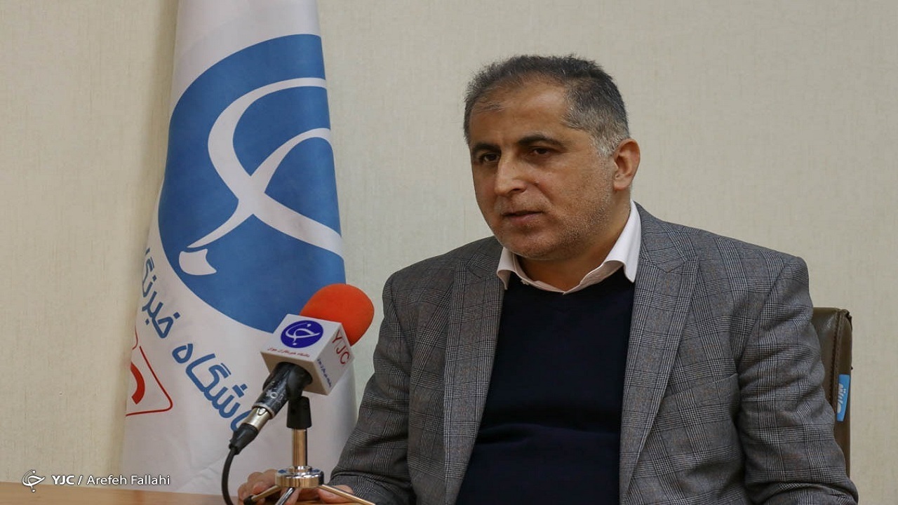 بازدید رئیس سازمان فضایی از باشگاه خبرنگاران جوان