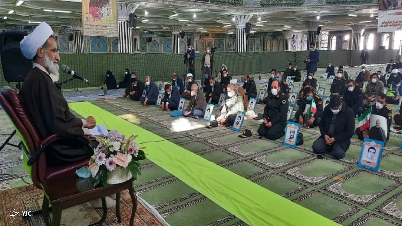 نباید در مسیر حرکت انقلاب اسلامی ترسی به دل راه داد