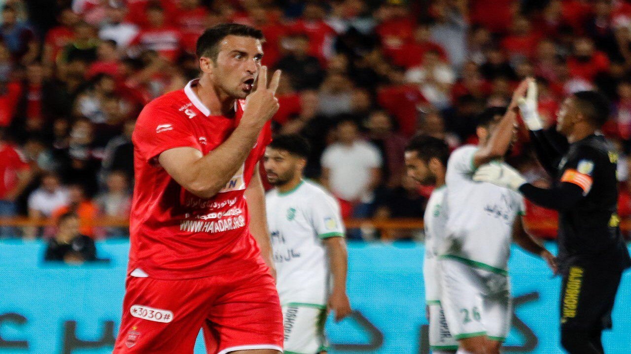 سکوت وکیل بودیمیر درباره احتمال محرومیت پرسپولیس