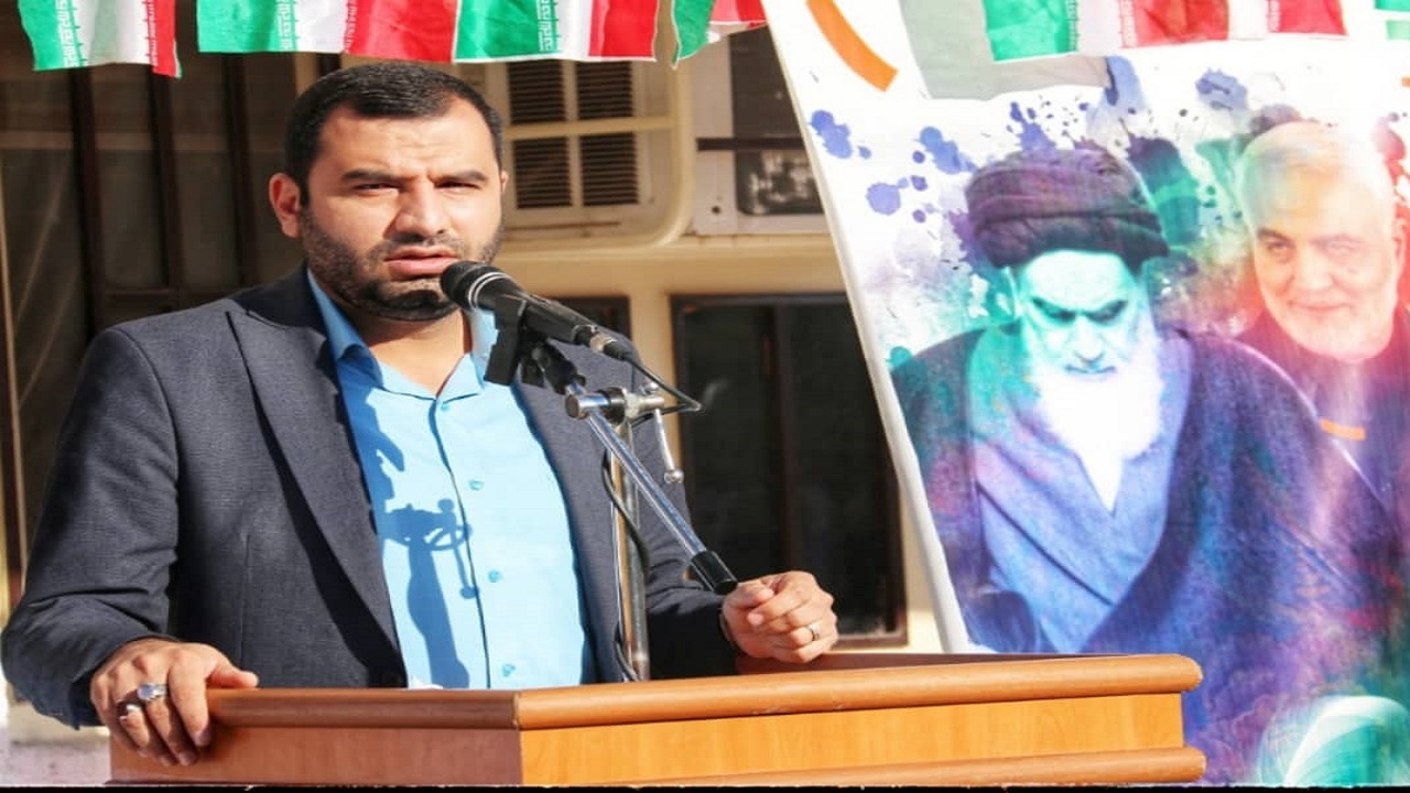 اقتدار کشورمان را مدیون امام خمینی (ره) هستیم