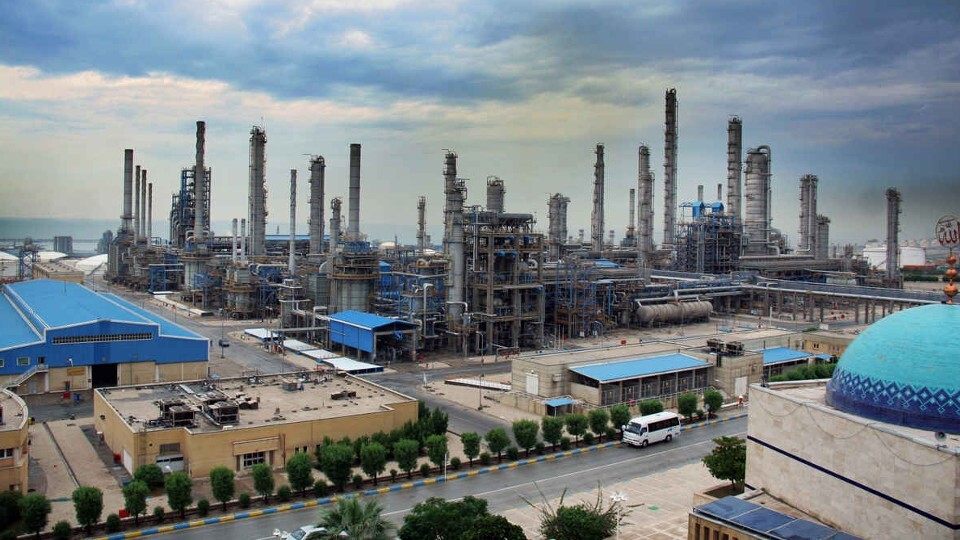 مشعل پتروشیمی نوری خاموش می&zwnj;شود