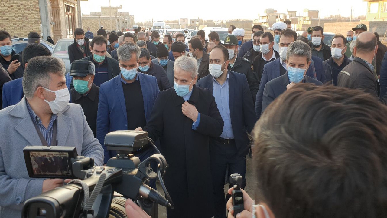 کلنگ زنی سه هزار واحد مسکونی محرومین در آذربایجان غربی